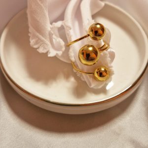 Reina Mía Joyería anillo esferas doradas